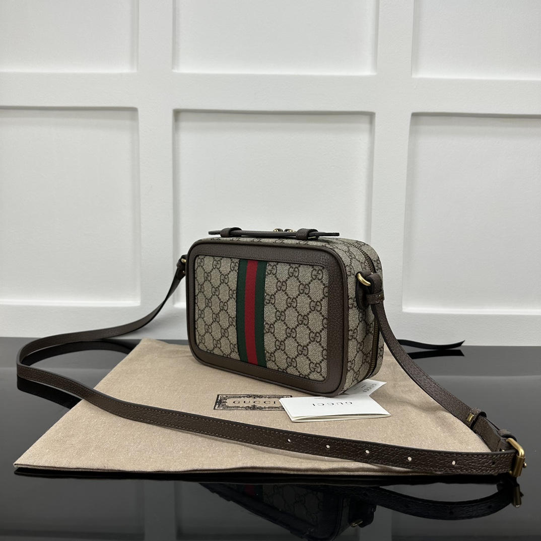 Gucci Satchel Bags